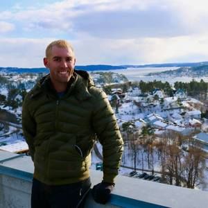 Meet your Posher, Casey